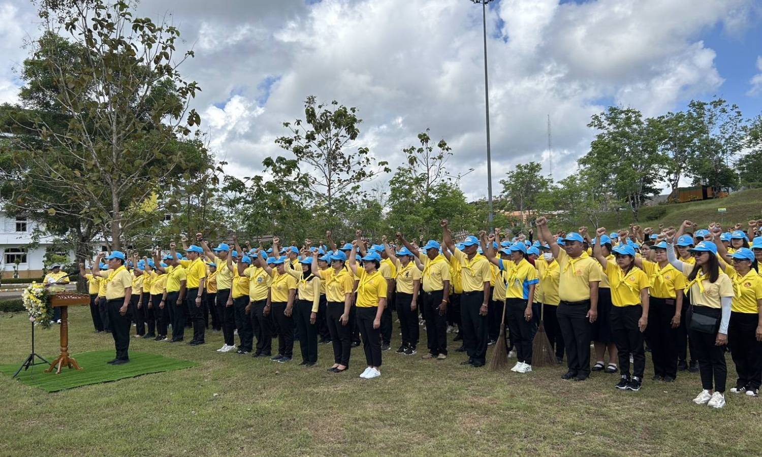 กิจกรรมจิตอาสาพัฒนา เนื่องในวันที่ระลึกพระบาทสมเด็จพระพุทธยอดฟ้าจุฬาโลกมหาราช วันที่ระลึกมหาจักรีบรมราชวงศ์(วันจักรี)