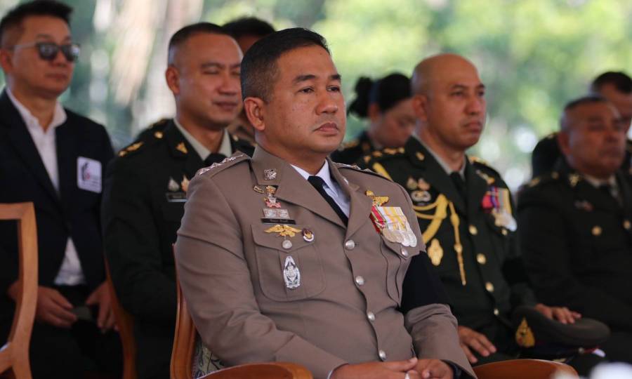 พ.ต.อ.ปัญญา ท้วมศรี ผกก.สภ.เมืองชุมพร เข้าร่วมเป็นเกียรติในพิธีกระทำสัตย์ปฏิญาณตนต่อธงชัยเฉลิมพล เนื่องในวันกองทัพไทย ประจำปี 2569